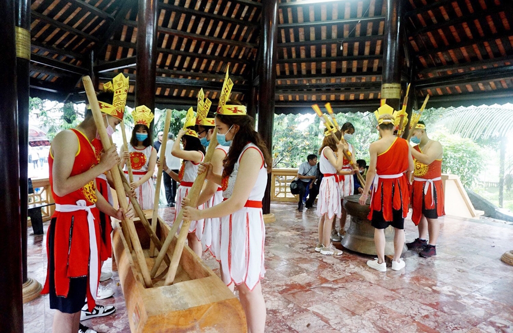 Một hoạt cảnh, diễn xướng tại lễ hội năm nay.